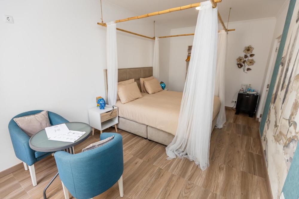 O Quintal Guesthouse Карвоейру Экстерьер фото
